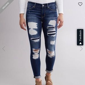 Buckle Jeans